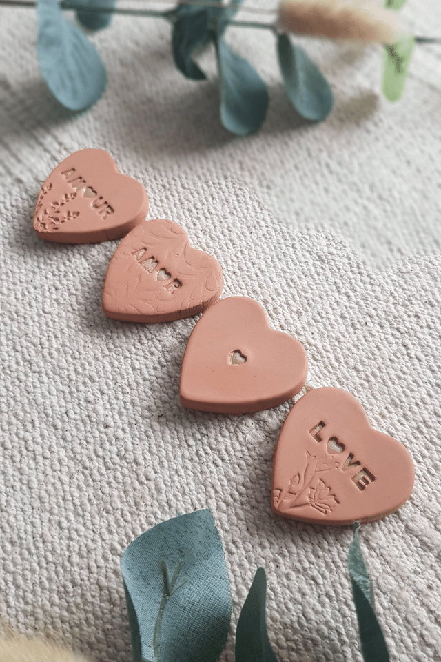 LOT DE 4 MAGNETS - COEURS