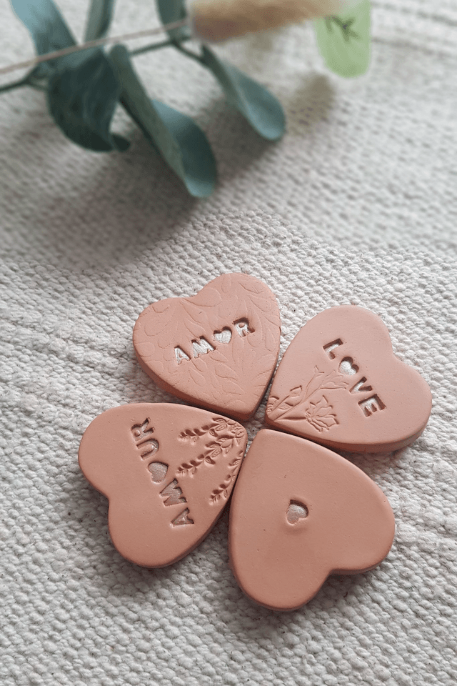 LOT DE 4 MAGNETS - COEURS