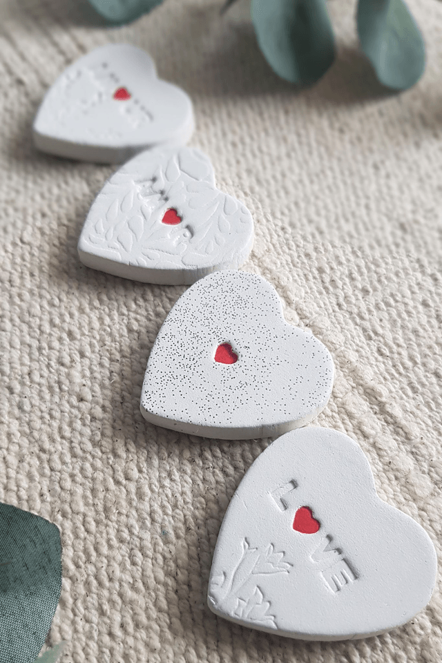 LOT DE 4 MAGNETS - COEURS